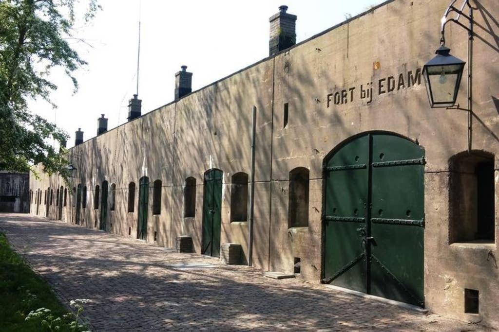 In The Old City Centre Of Edam, Unique Apartment. Luaran gambar
